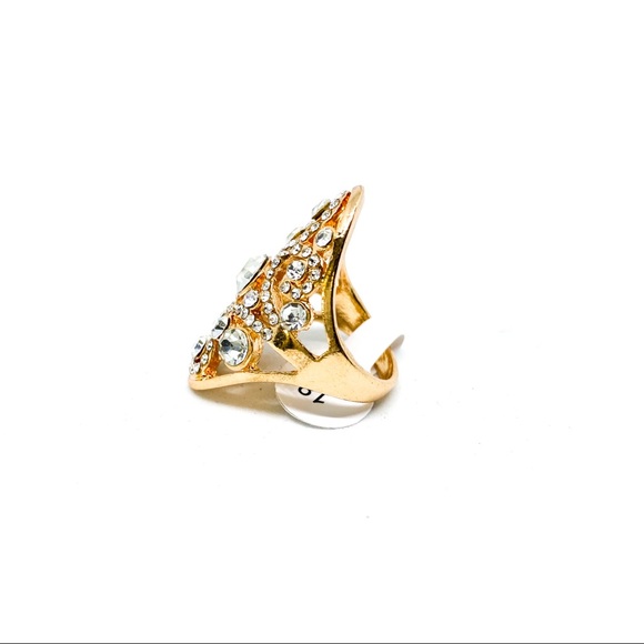 NWT Gold cocktail Statement Ring - Picture 4 of 6